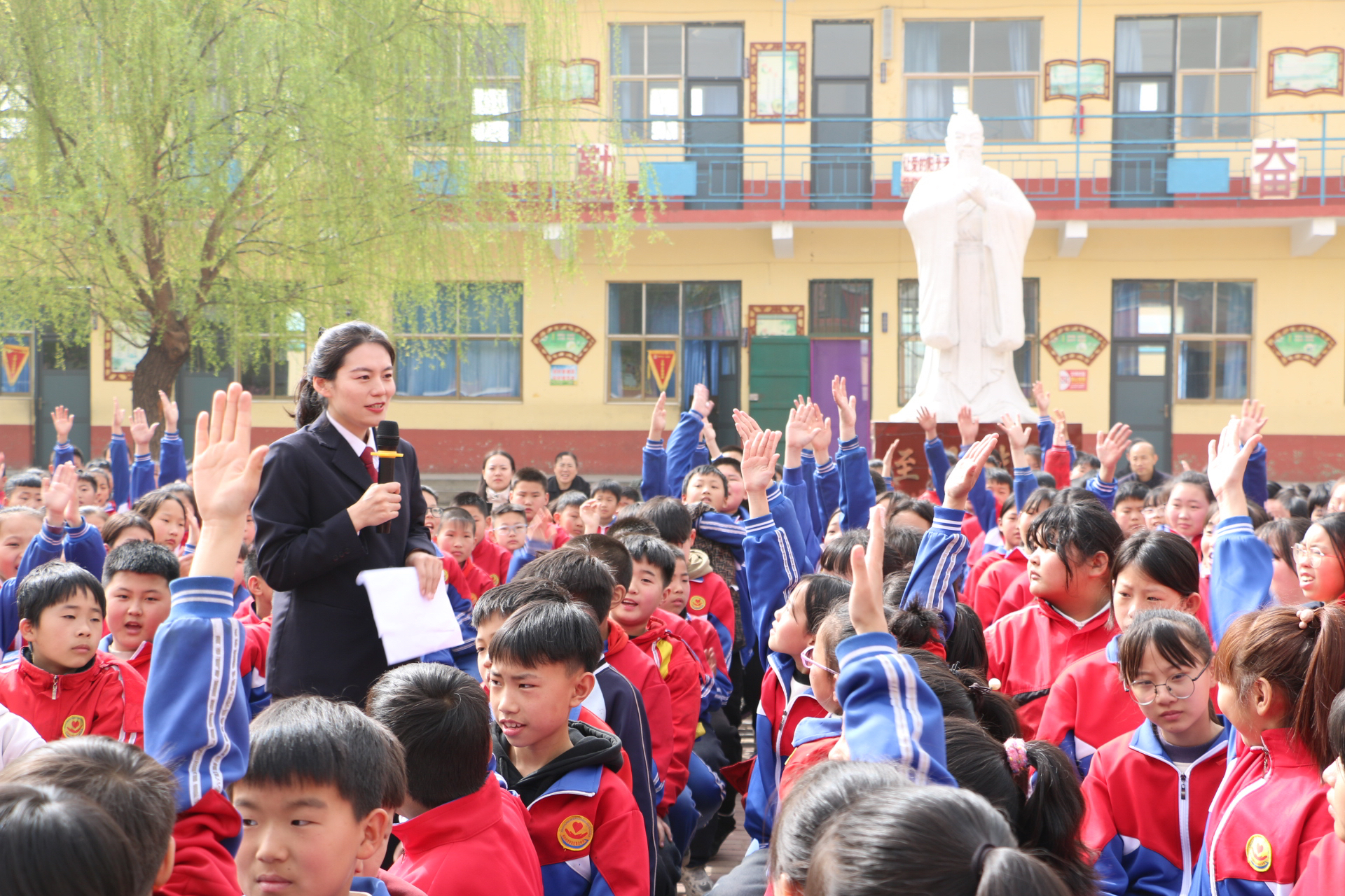 21de9cbc1abe735f5336a49c69c18e9.jpg
